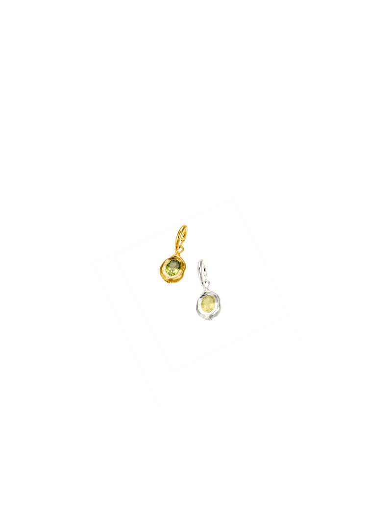 BOUCLE D’OREILLE ÉTREINTE 001